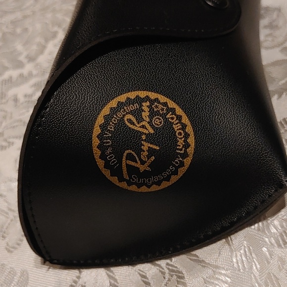 Ray-Ban Sunglass Case - Picture 2 of 7